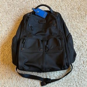 Alpha 2 backpack
